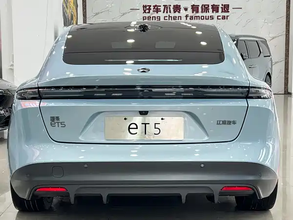 NIO ET5 2023