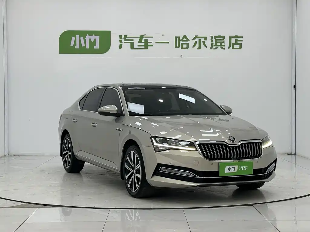 Skoda Superb 2022 — фото 3