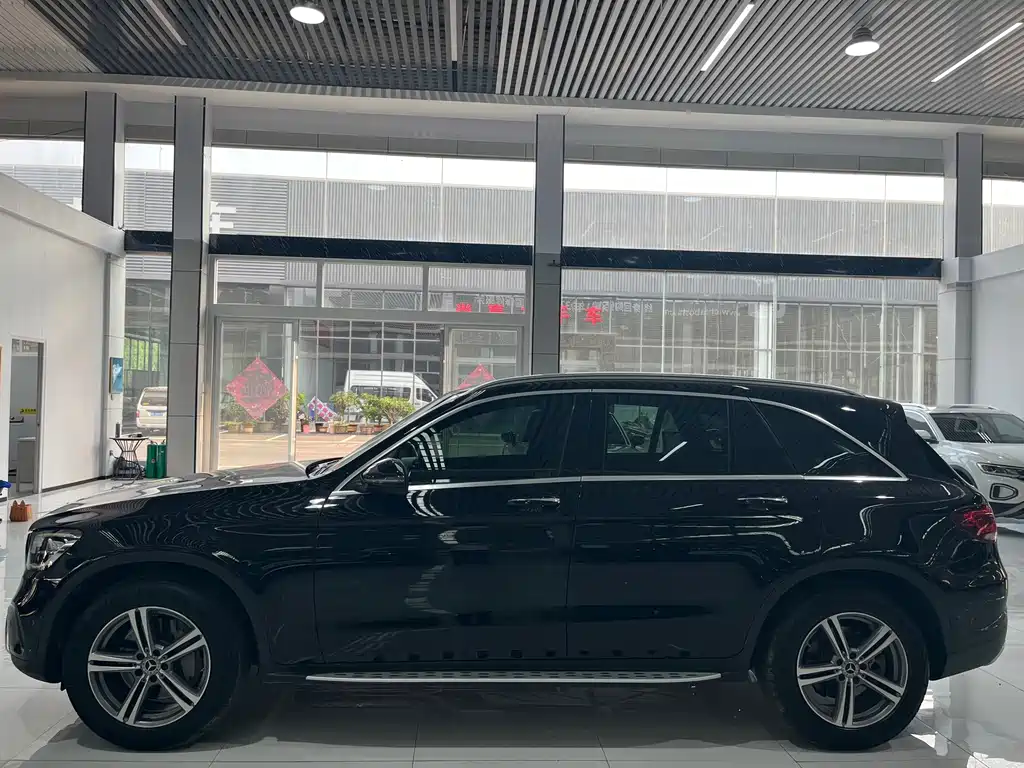 Mercedes-Benz GLC 2022