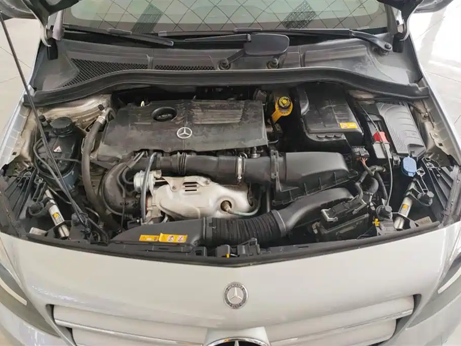 Mercedes-Benz B-Class 2014 — фото 10