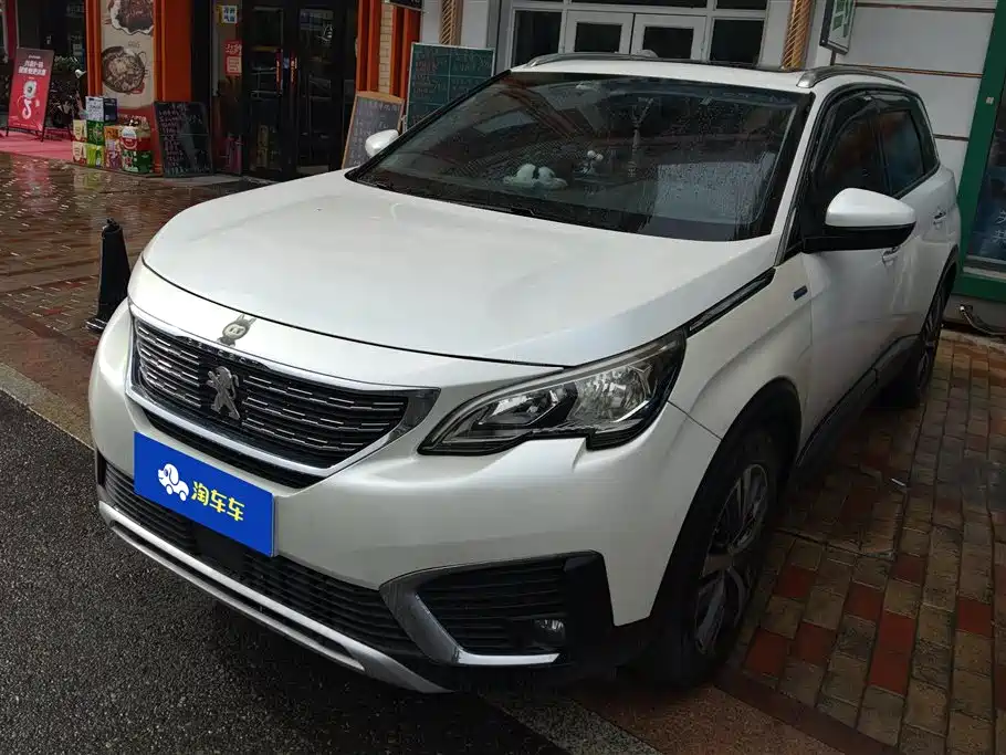 Peugeot 5008 2018 — фото 1