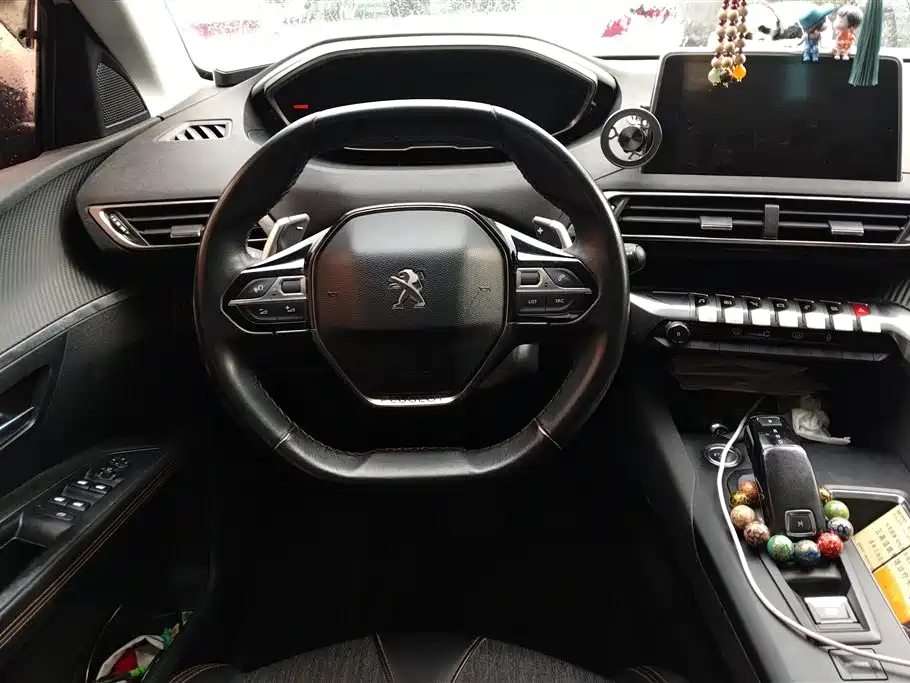 Peugeot 5008 2018 — фото 15
