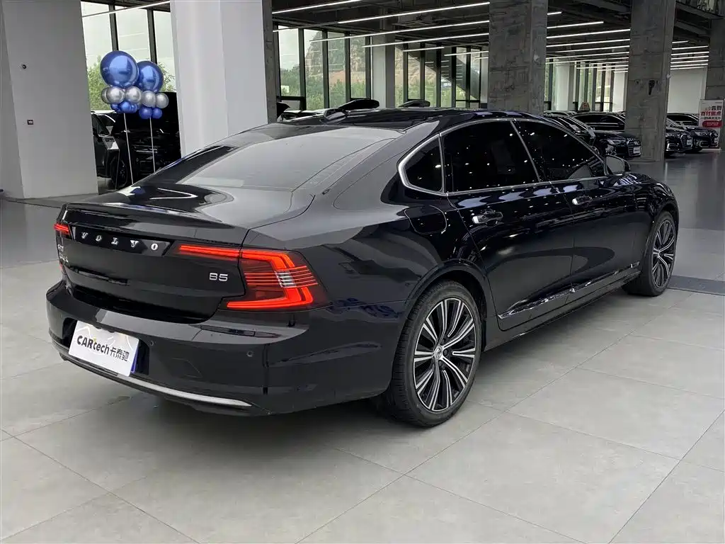 Volvo S90 2022 — фото 3