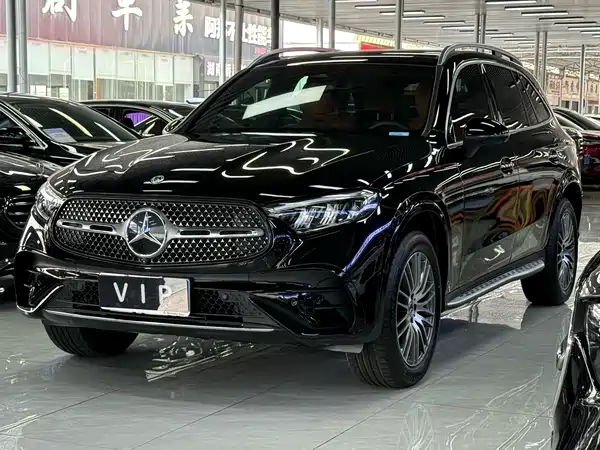 Mercedes-Benz GLC 2025