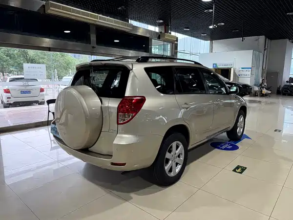 Toyota RAV4 2006