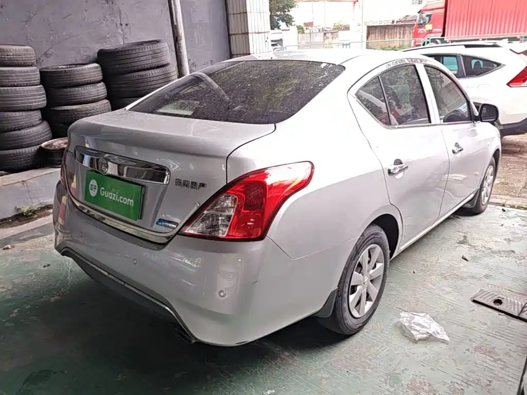 Nissan Sunny 2016 — фото 7