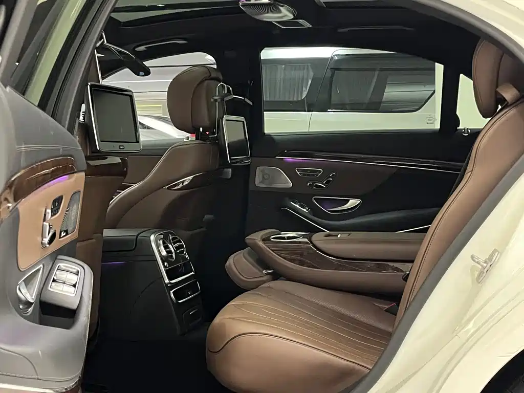 Mercedes-Benz S-Class AMG 2016 — фото 9