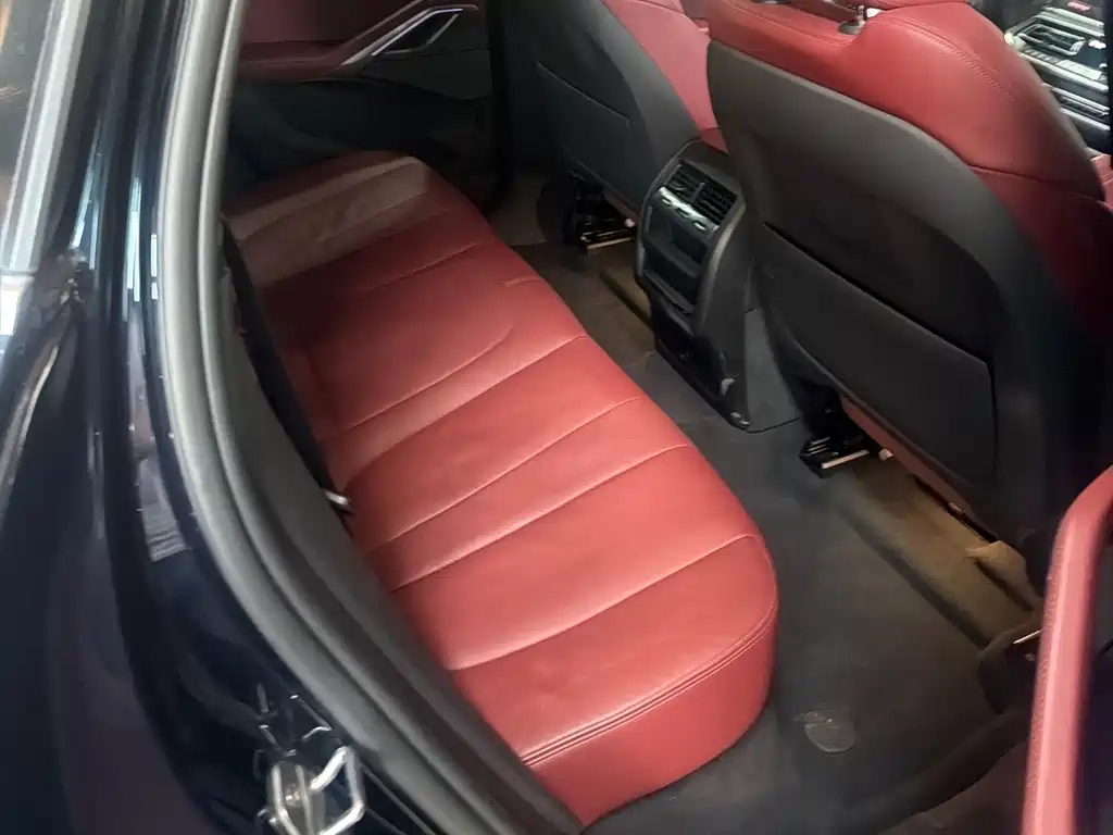 BMW X6 2020 — фото 10