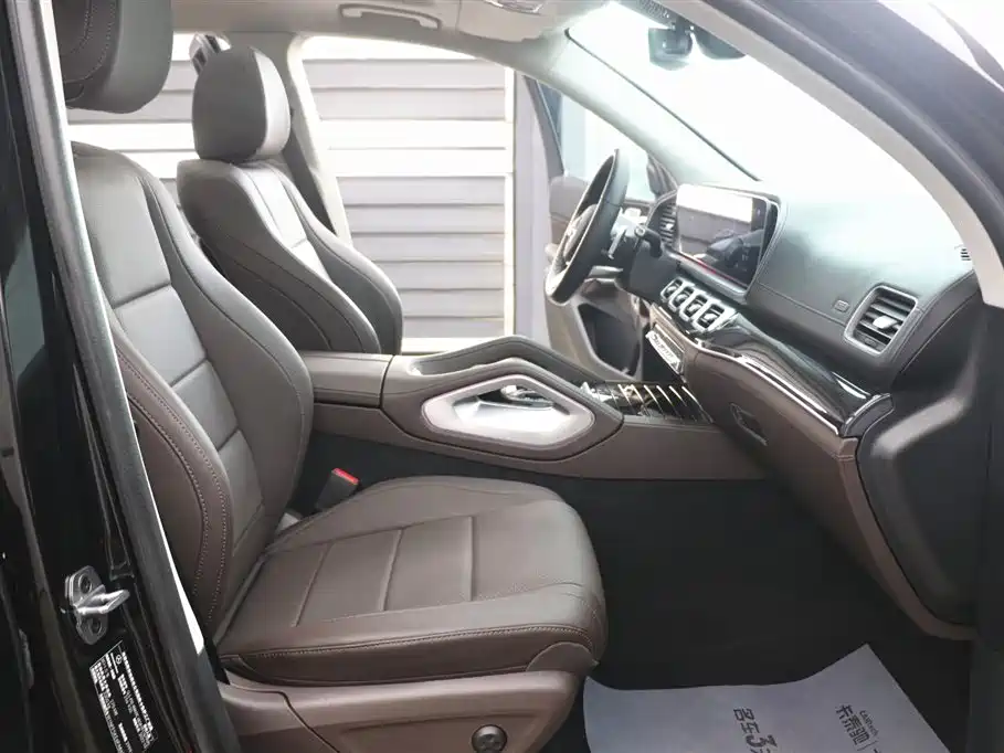 Mercedes-Benz GLS 2023 — фото 23