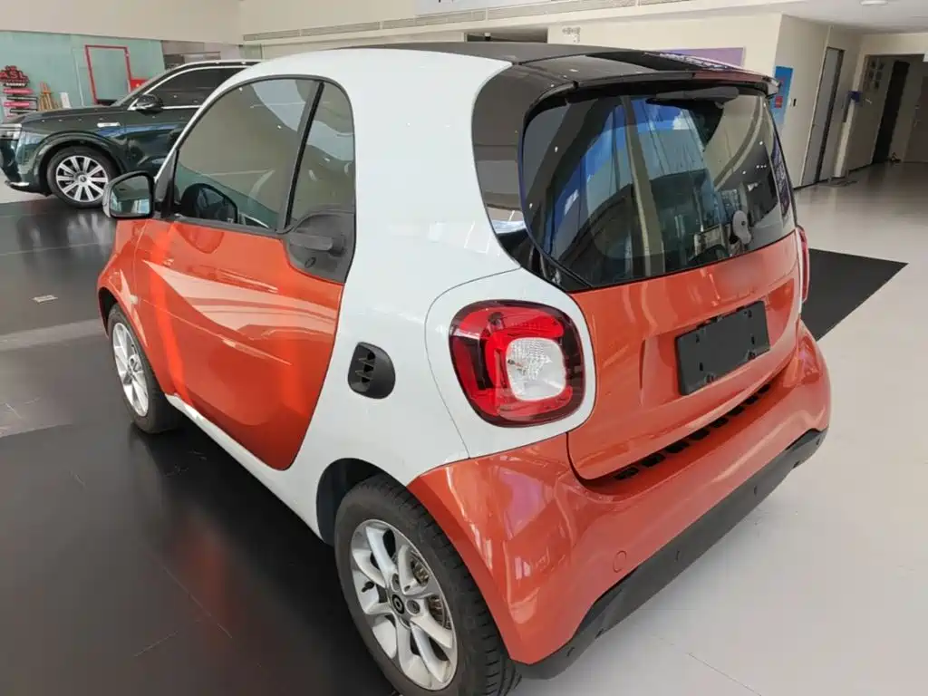 smart fortwo 2016 — фото 5