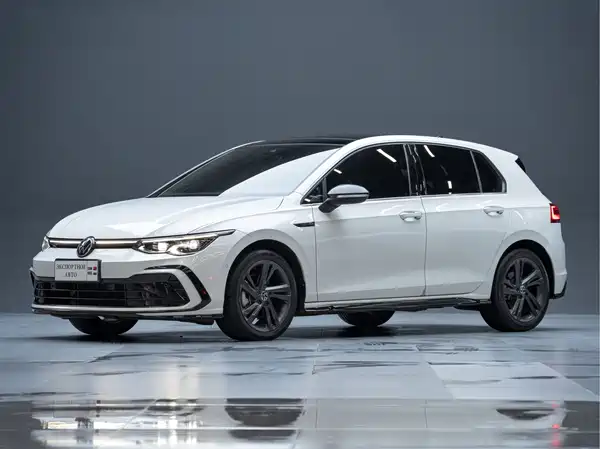Volkswagen Golf 2021