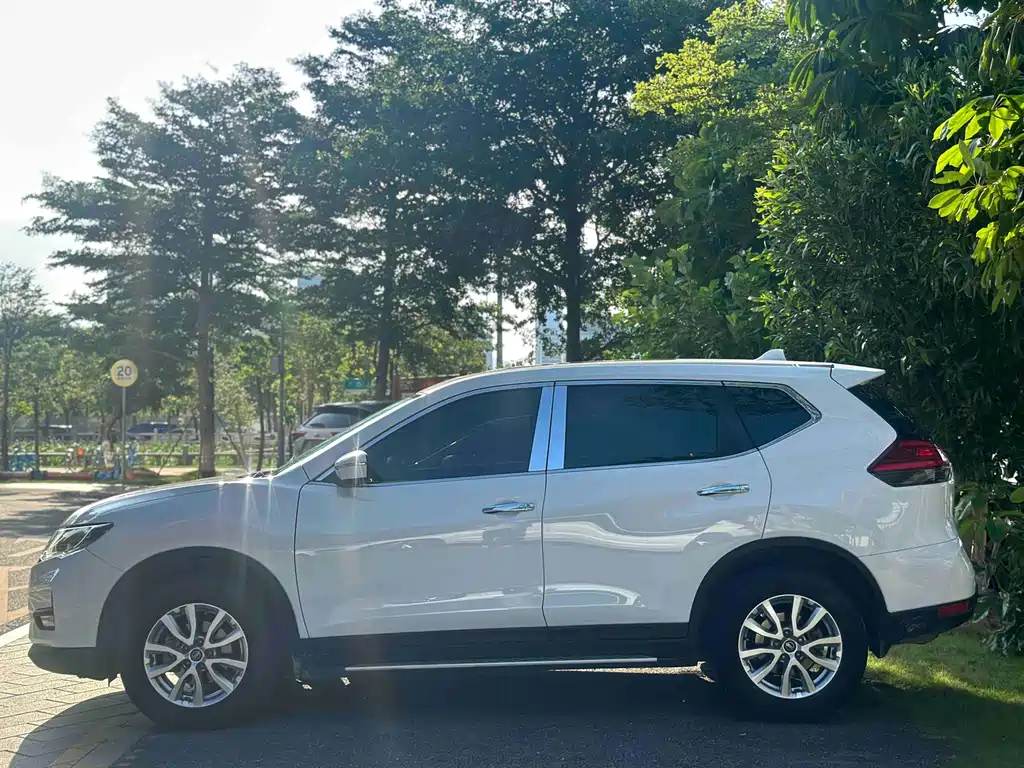 Nissan X-Trail 2019 — фото 13