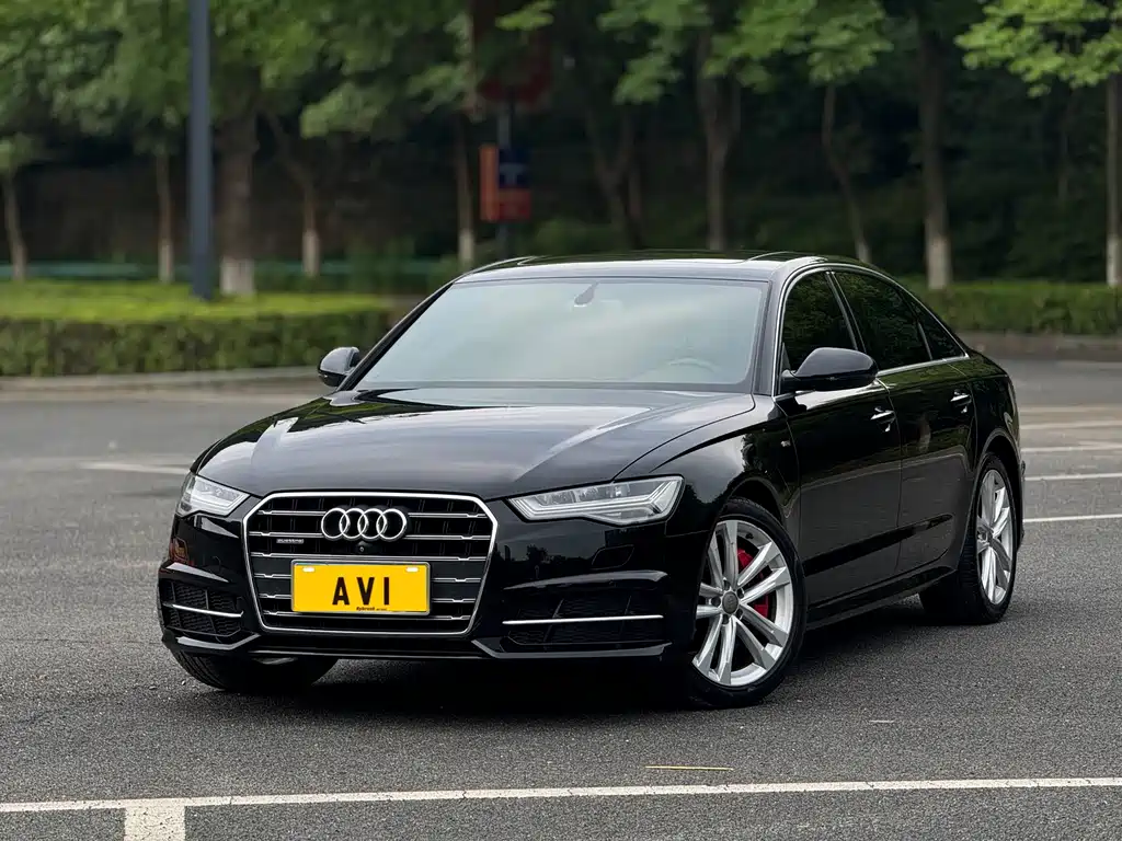 Audi A6L 2018 — фото 1