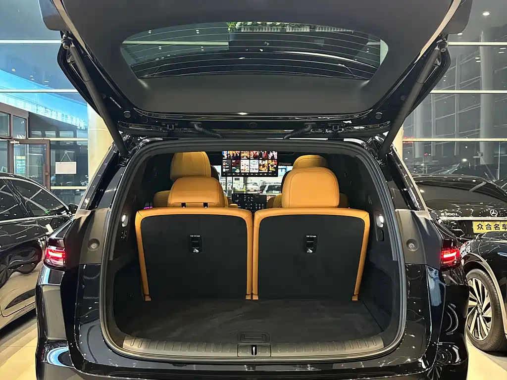 Li Auto i8 2026 — фото 26