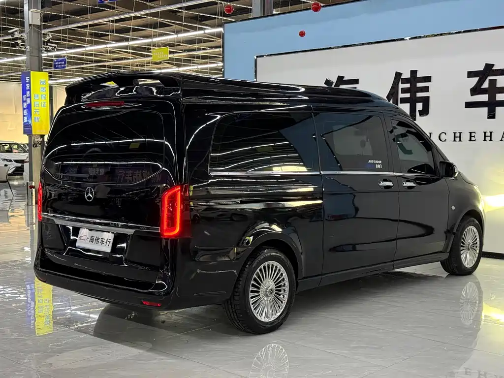 Mercedes-Benz Vito 2018 — фото 12