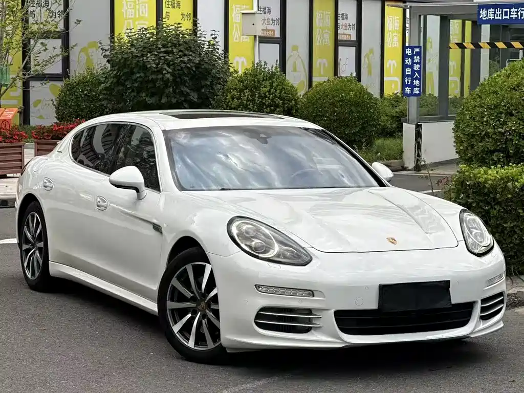 Porsche Panamera 2015 — фото 3