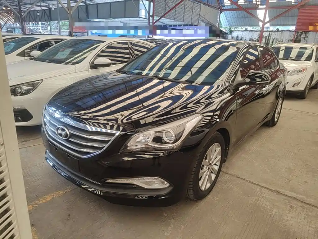 Hyundai Mistra 2015
