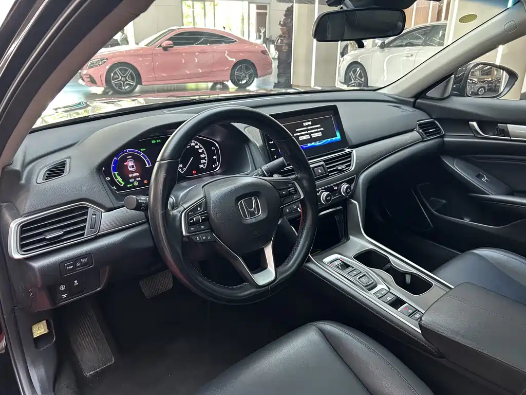 Honda Accord 2023 — фото 11