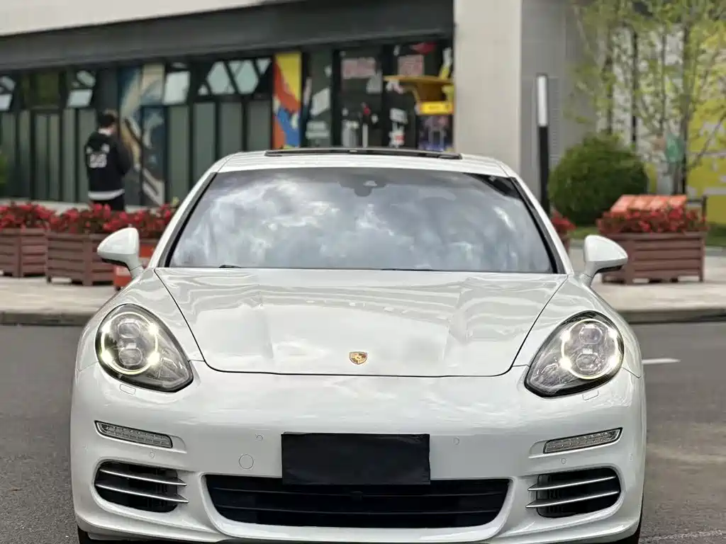 Porsche Panamera 2015 — фото 2