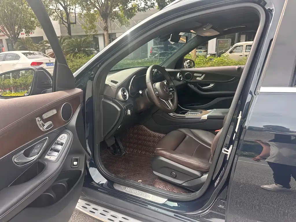 Mercedes-Benz GLC 2020