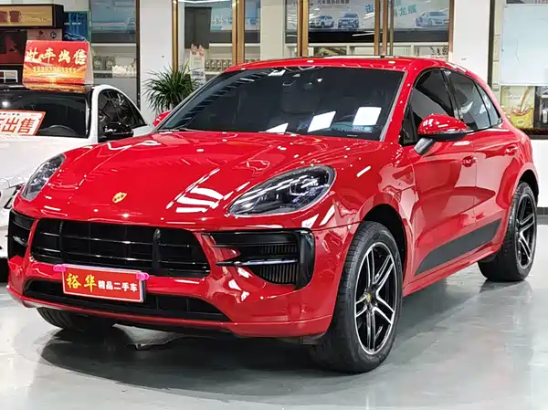 Porsche Macan 2021