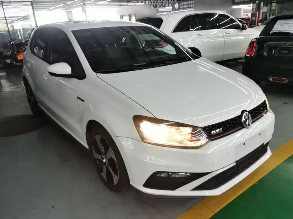 Volkswagen Polo 2016