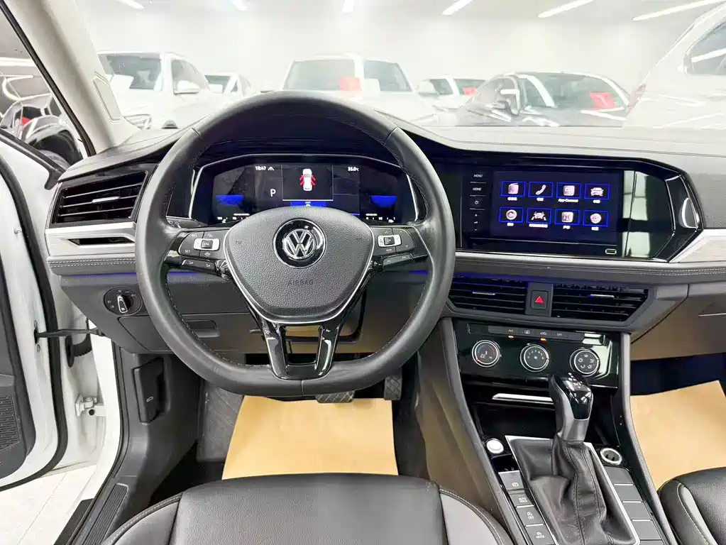 Volkswagen Sagitar 2021 — фото 10