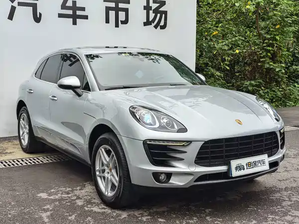 Porsche Macan 2018