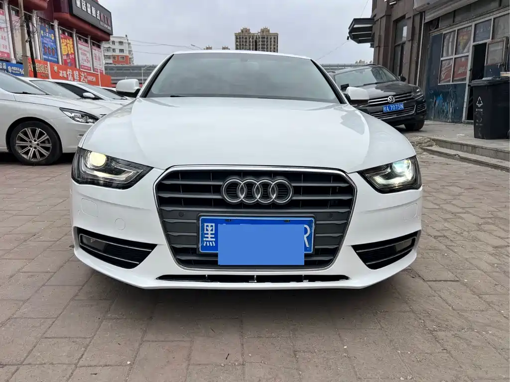 Audi A4L 2013