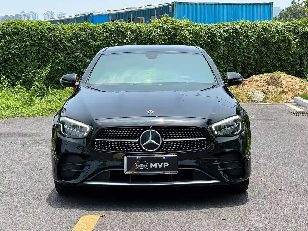 Mercedes-Benz E-Class 2022 — фото 2