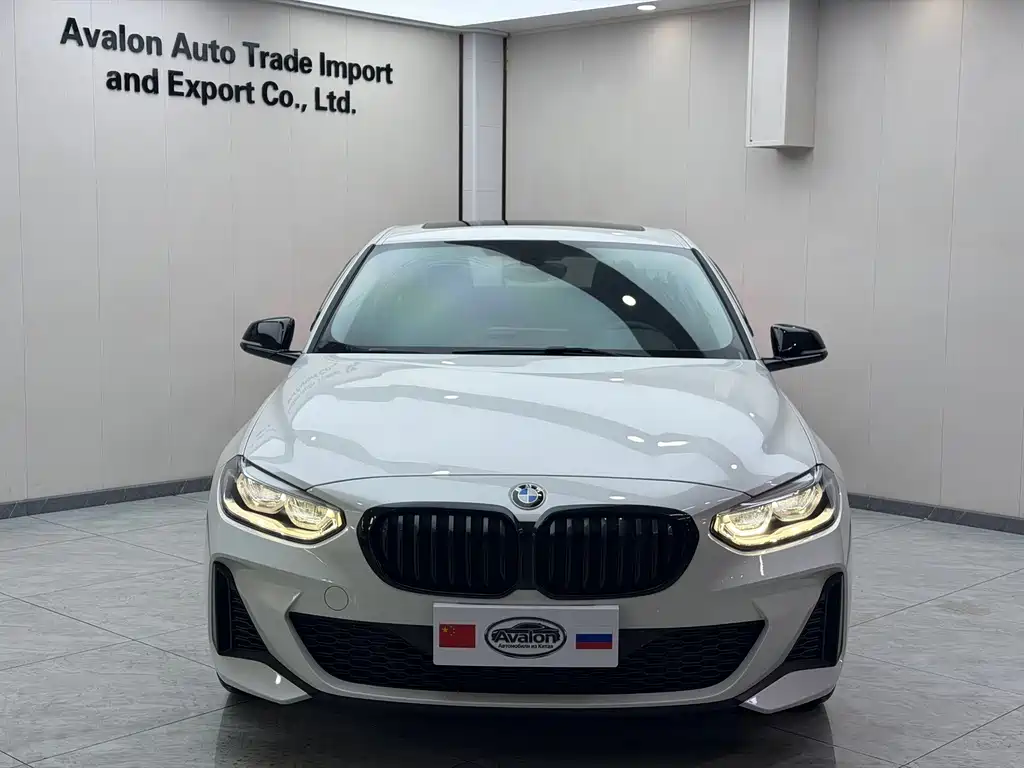 BMW 1 Series 2022