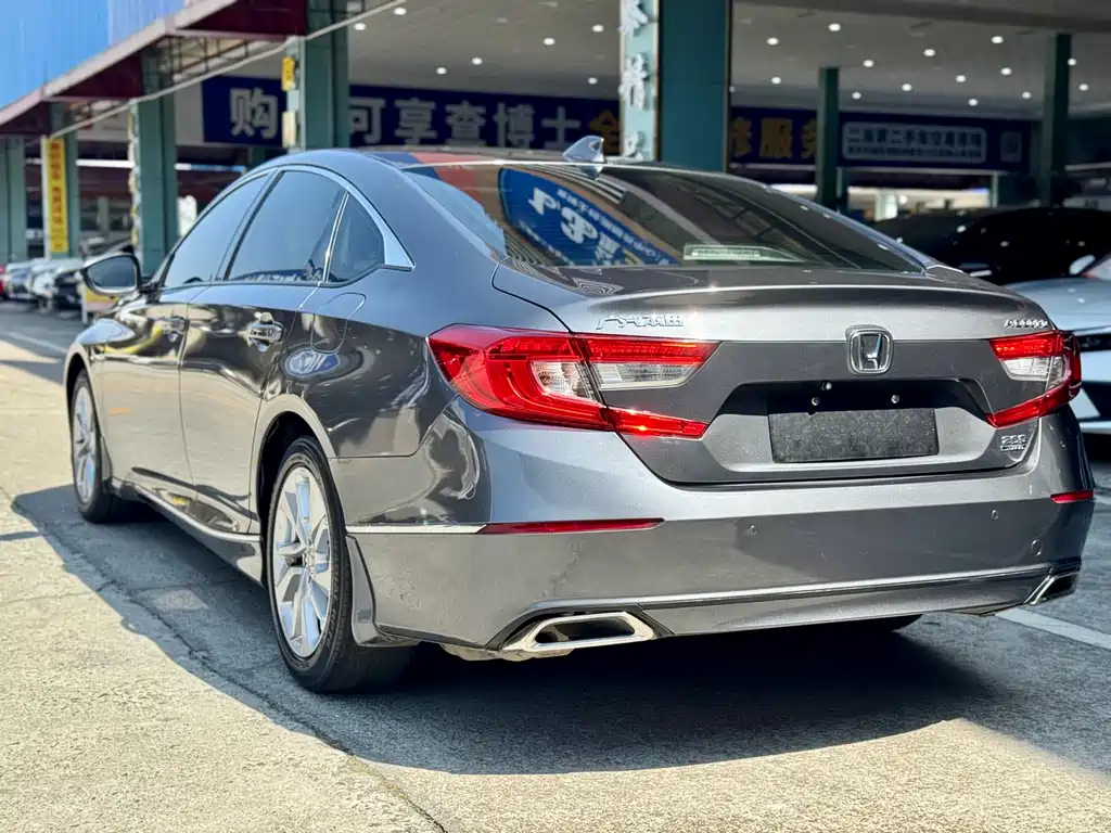 Honda Accord 2021 — фото 20