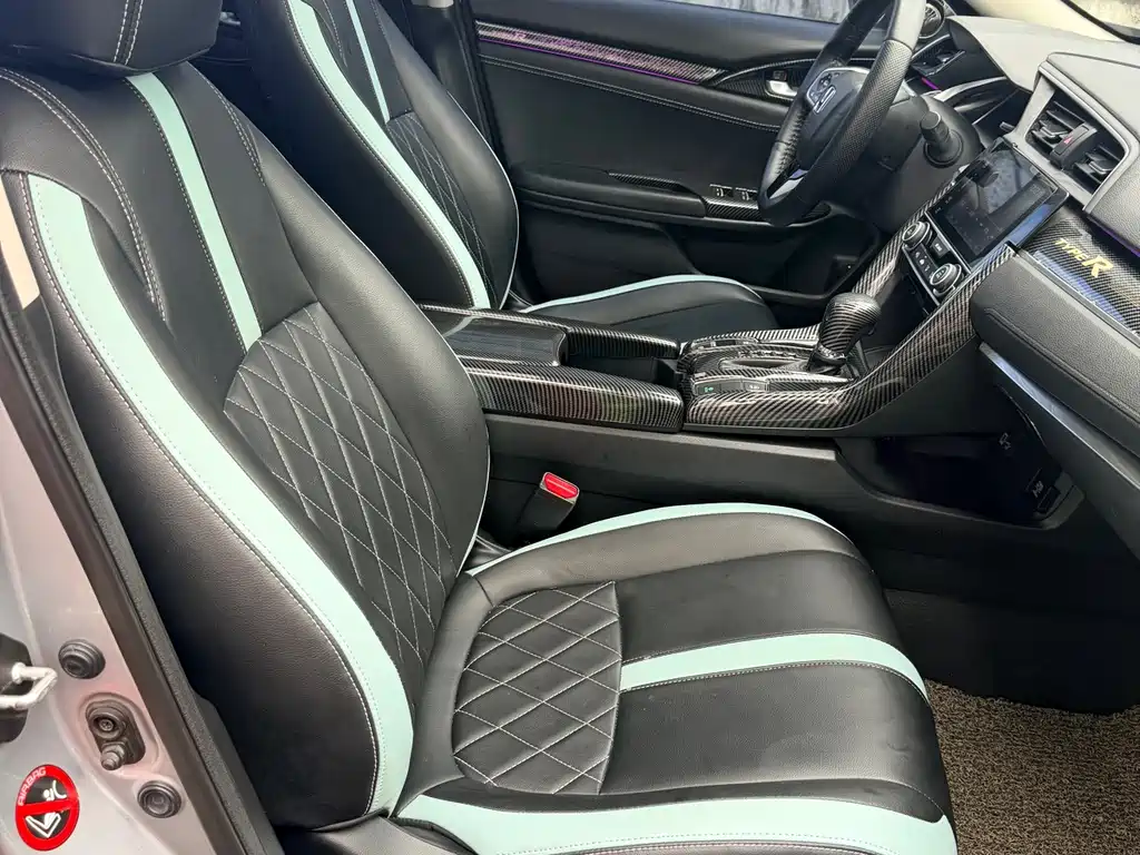 Honda Civic 2017 — фото 13
