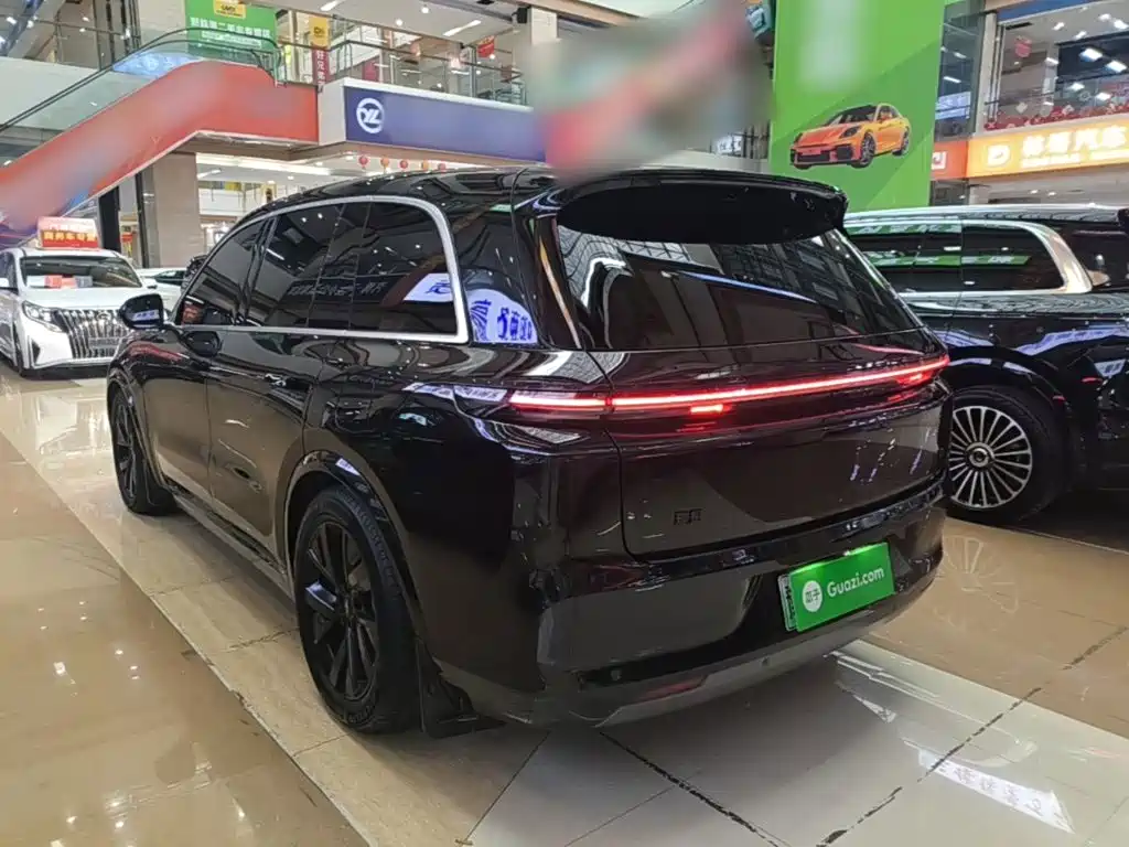 Li Auto Li L8 2023
