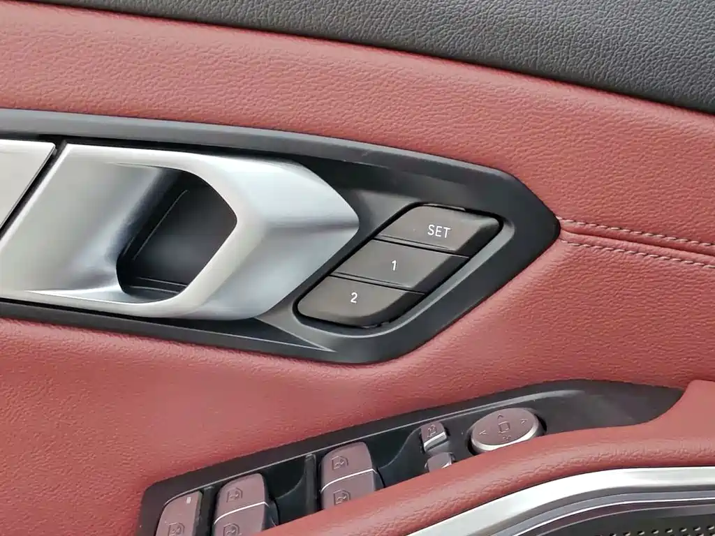 BMW 3 Series 2022 — фото 14