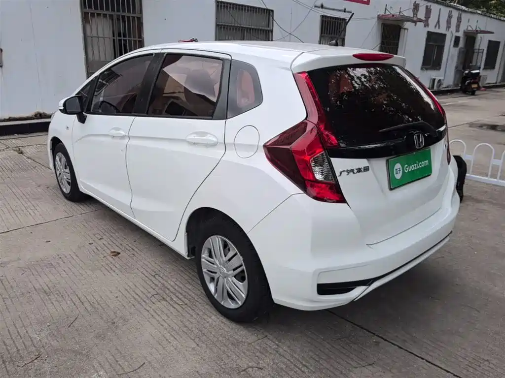 Honda Fit 2019 — фото 5