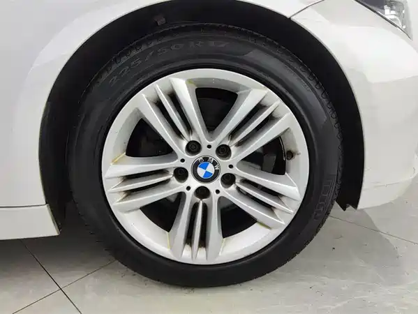BMW 3 Series 2017