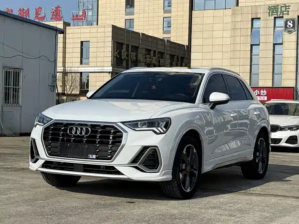 Audi Q3 2022