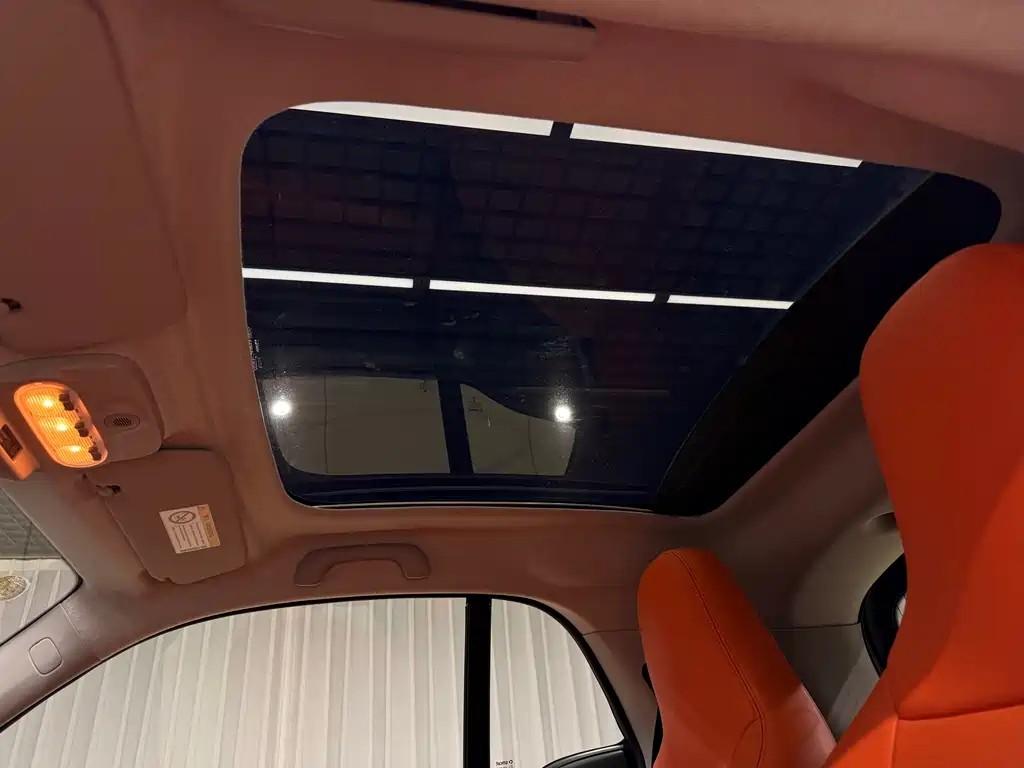 smart Fortwo 2018 — фото 16