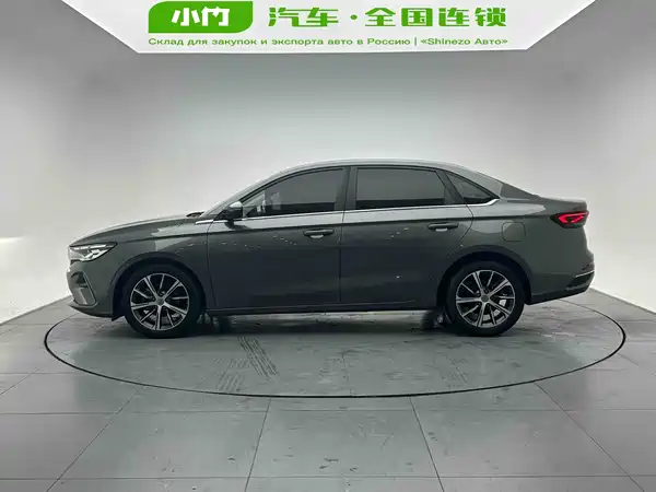 Geely Emgrand 2022