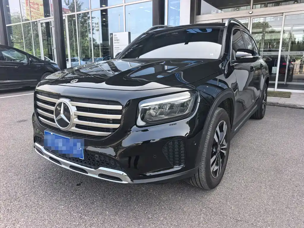 Mercedes-Benz GLB 2024