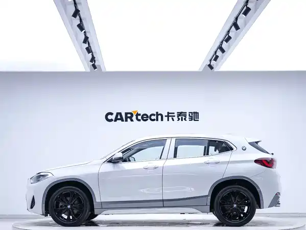 BMW X2 2021
