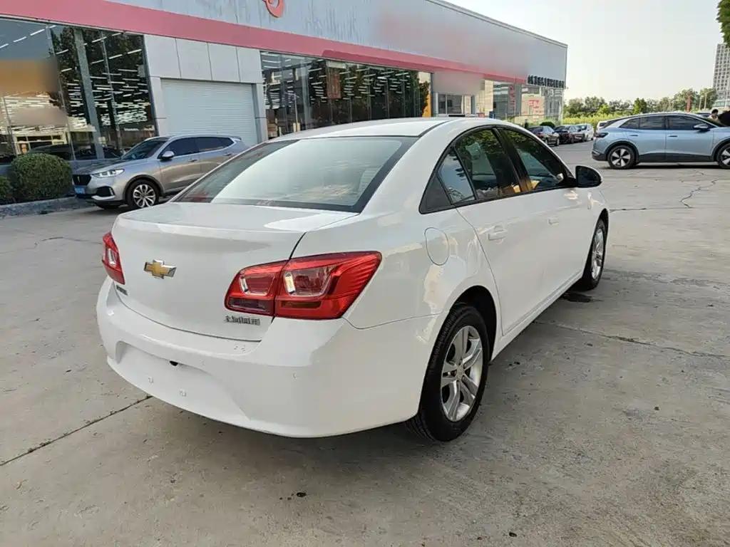 Chevrolet Cruze 2015 — фото 7