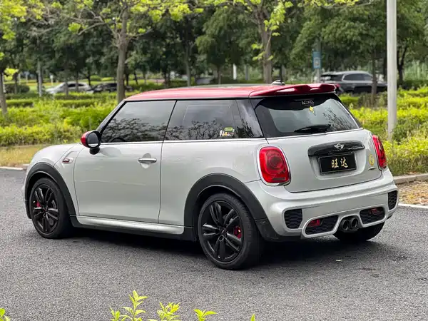 MINI JCW 2016