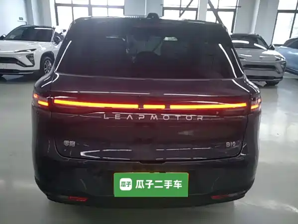 Leapmotor B10 2025