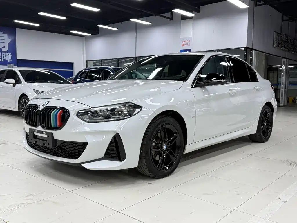 BMW 1 Series 2022