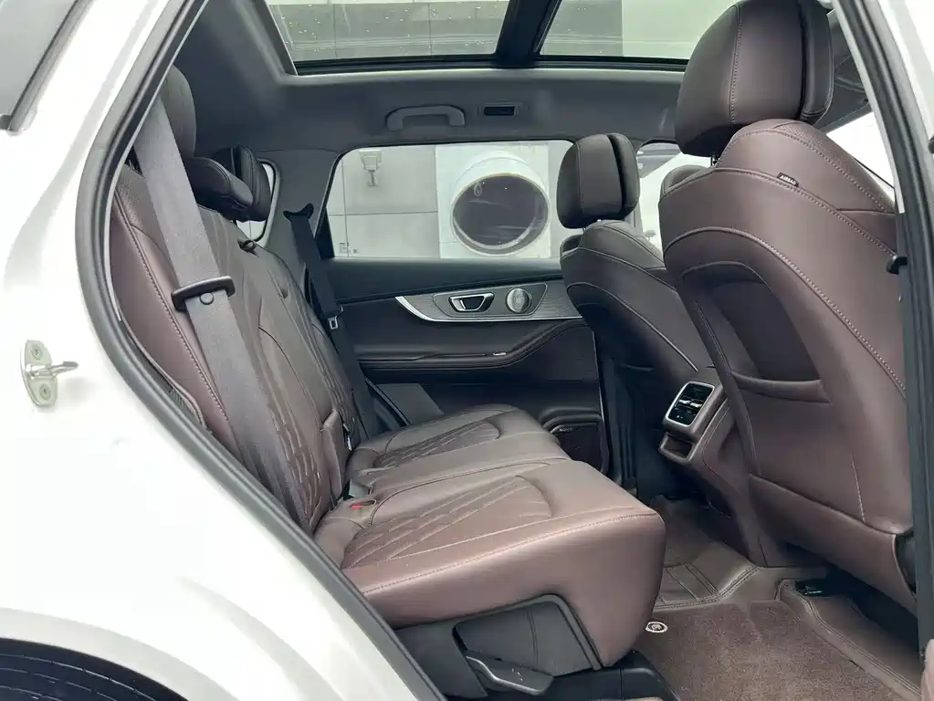 Chery Tiggo 8 PRO 2023 — фото 19