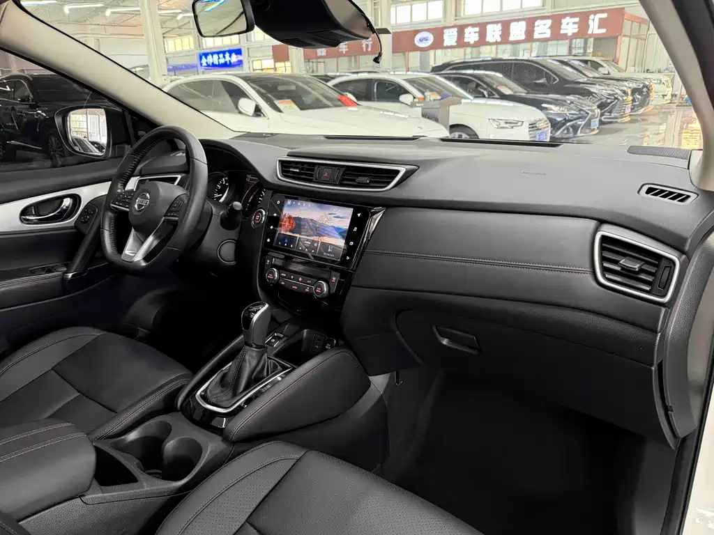 Nissan Qashqai 2023 — фото 18