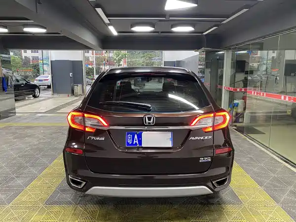 Honda Avancier 2018