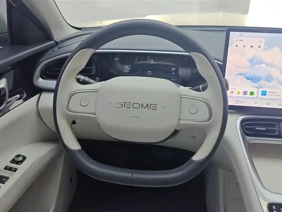 Geely Galaxy Starwish 2025 — фото 15